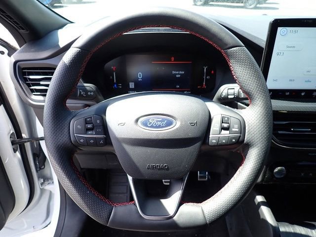 Certified 2024 Ford Escape ST-Line w/ Tech Pack #1 AWD/4WD image 24