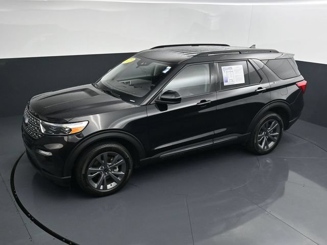 Certified 2023 Ford Explorer XLT w/ Equipment Group 202A AWD/4WD image 26