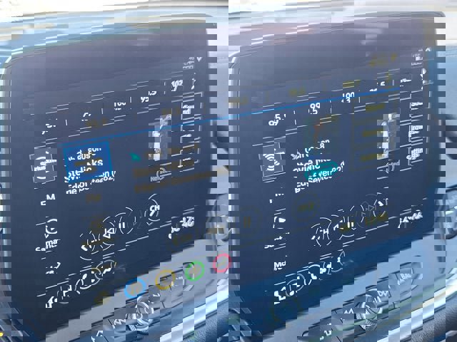 Used 2023 Chevrolet Blazer LT w/ Driver Confidence Package image 18