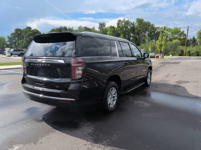 Used 2024 Chevrolet Suburban LT AWD/4WD image 7