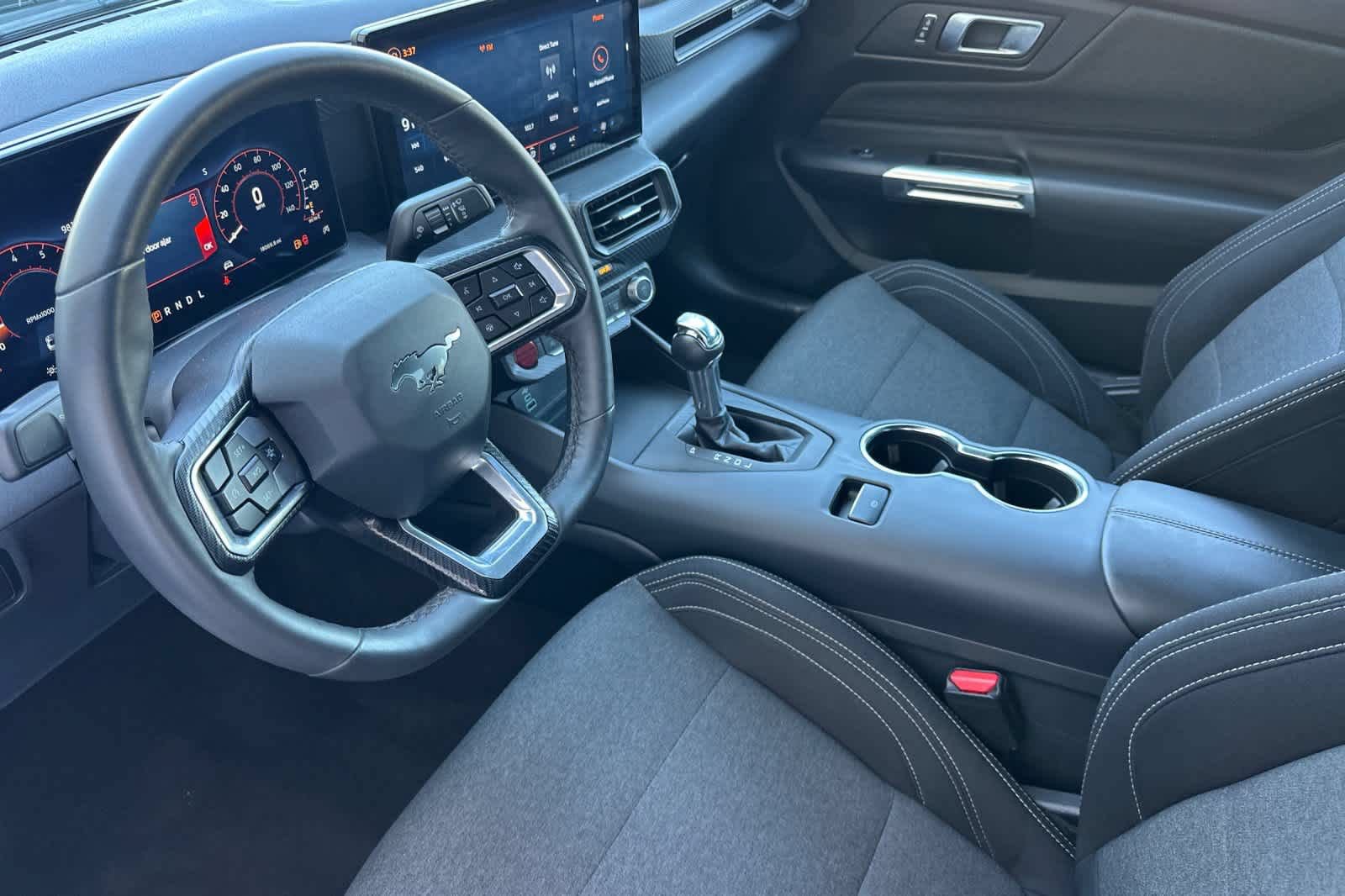 Certified 2024 Ford Mustang Coupe RWD image 12
