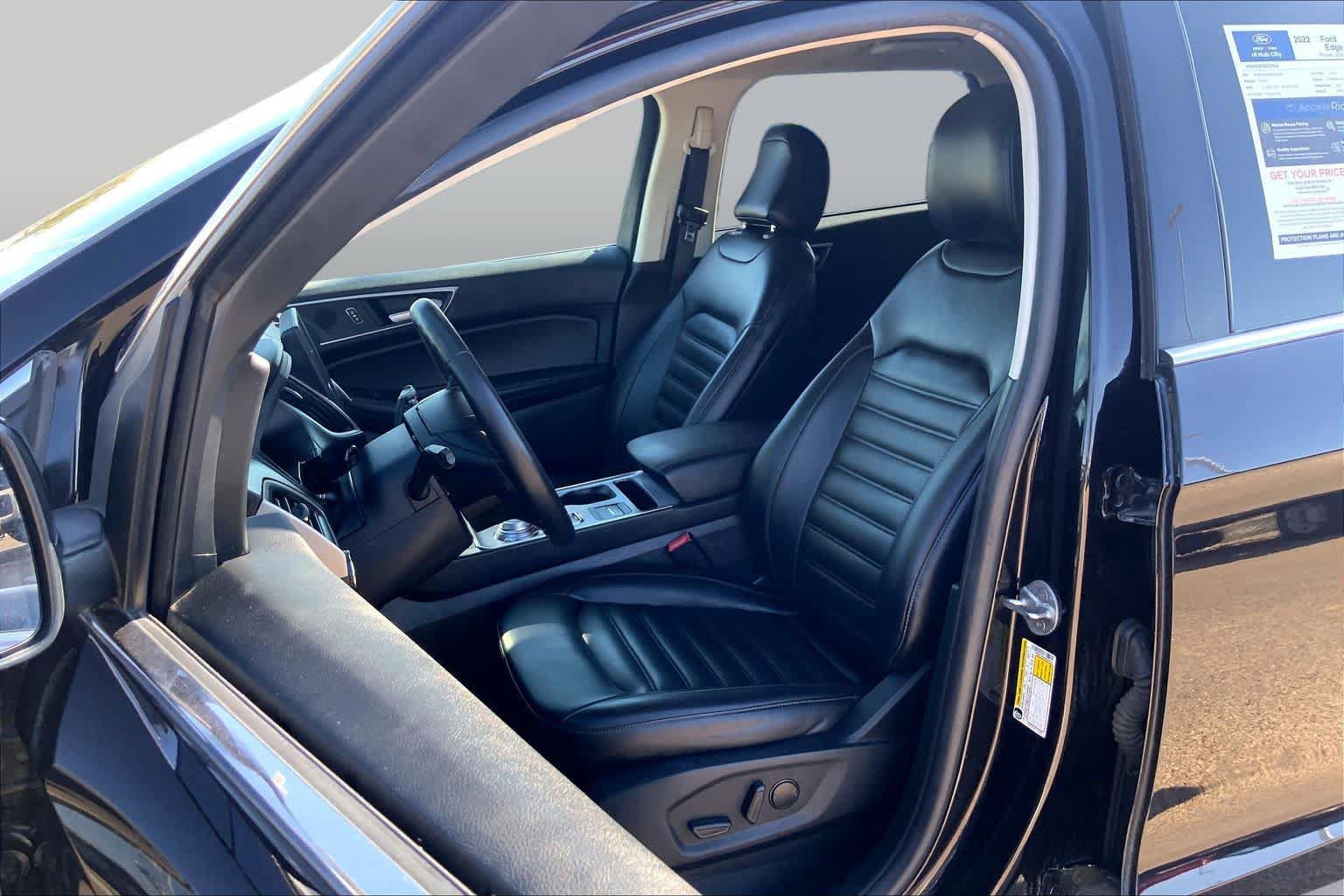 Certified 2022 Ford Edge SEL w/ Convenience Package AWD/4WD image 8