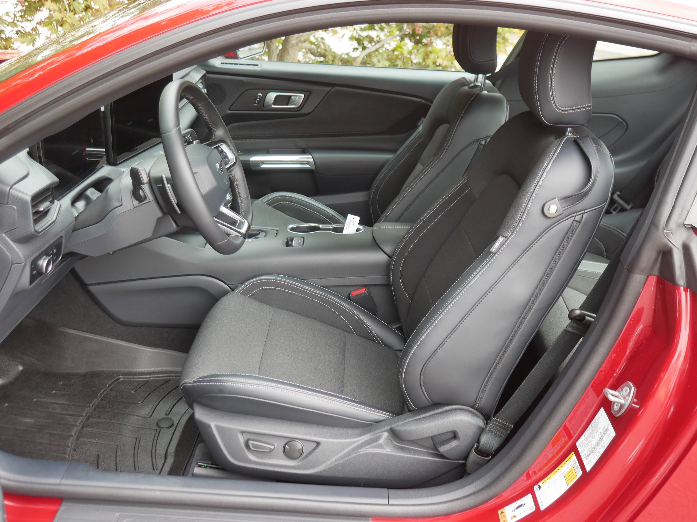 Certified 2024 Ford Mustang GT image 9