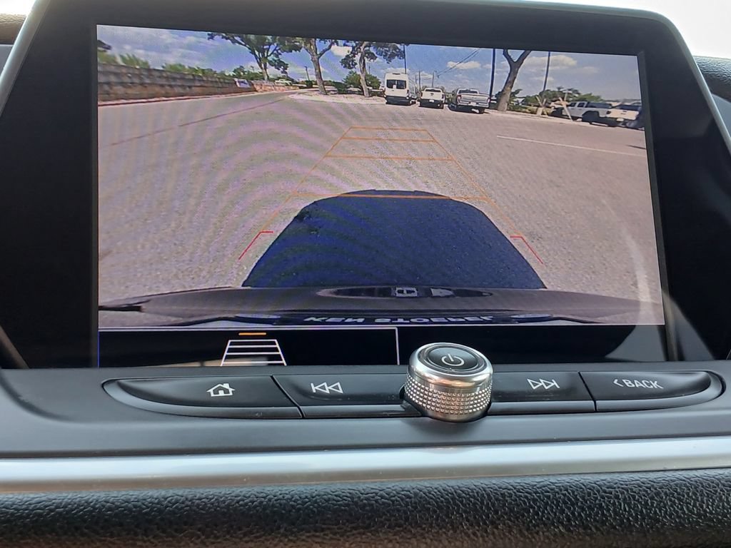 Used 2021 Chevrolet Blazer LT FWD image 17