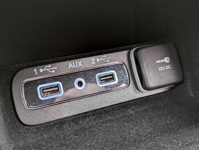 Used 2022 Jeep Grand Cherokee Laredo X RWD image 28