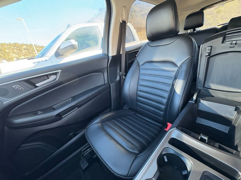 Certified 2024 Ford Edge SEL image 21