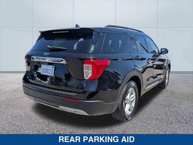 Certified 2023 Ford Explorer XLT w/ Equipment Group 202A RWD image 5