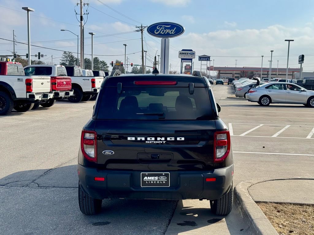 Certified 2025 Ford Bronco Sport Outer Banks w/ Outer Banks Tech Package+ image 2