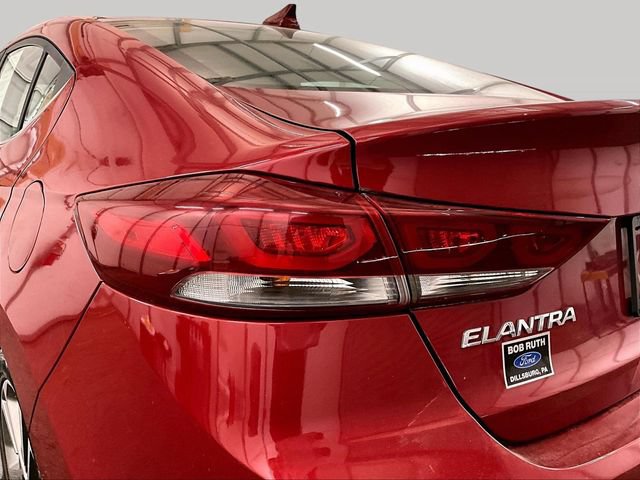 Used 2017 Hyundai Elantra Limited w/ Limited Tech Package 08 FWD image 28