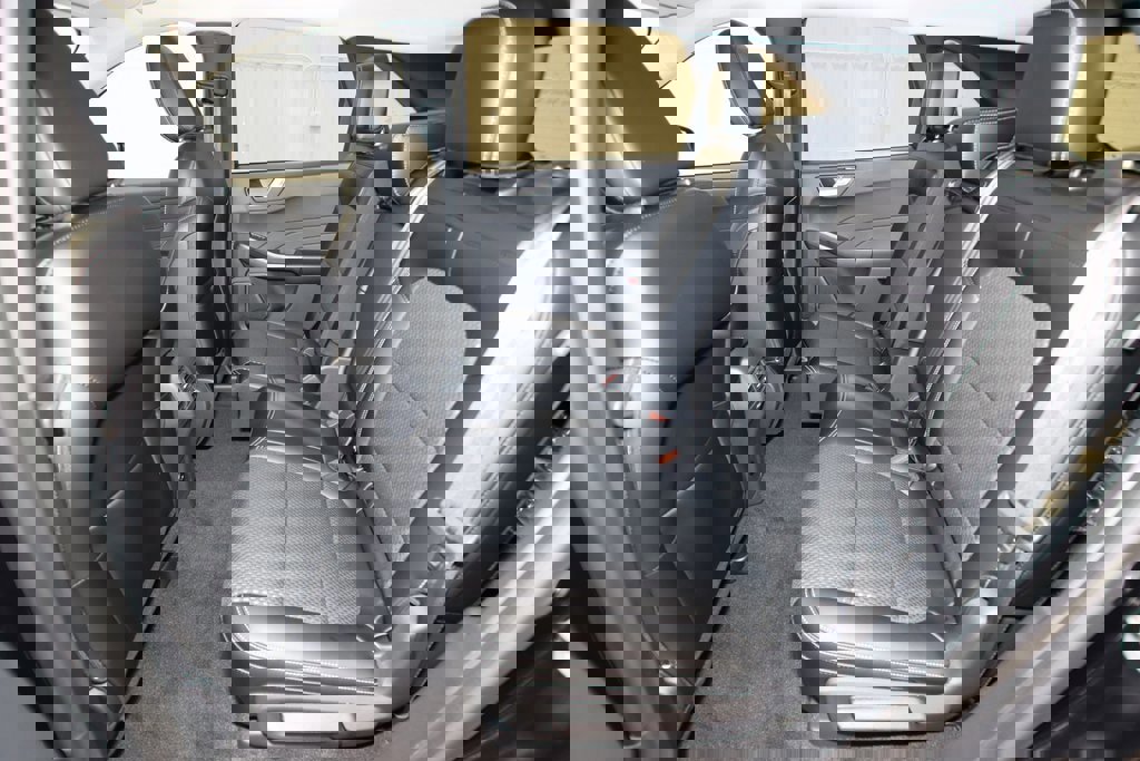 Certified 2024 Ford Escape SE image 54