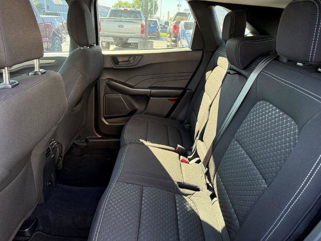 Certified 2023 Ford Escape Active AWD/4WD image 17