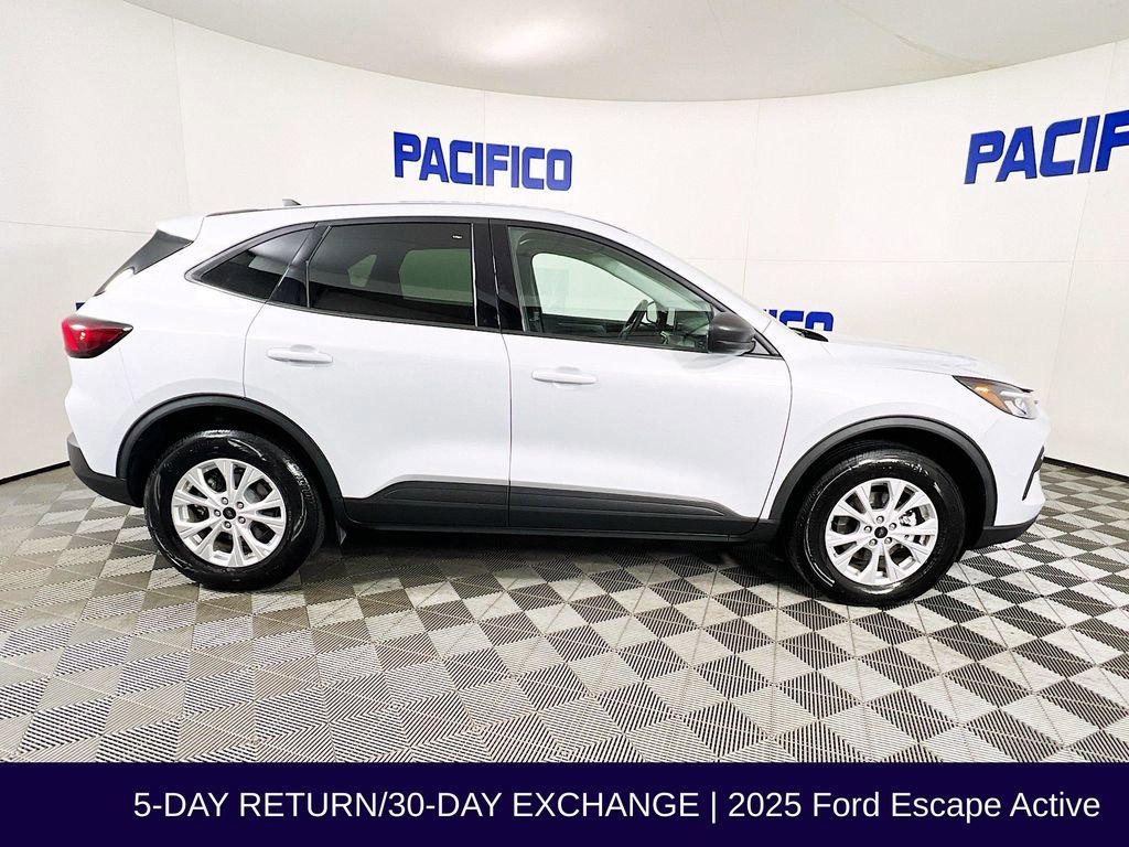 Certified 2025 Ford Escape Active image 2