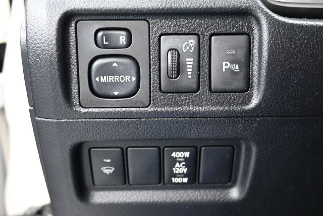 Used 2018 Toyota 4Runner Limited RWD image 25