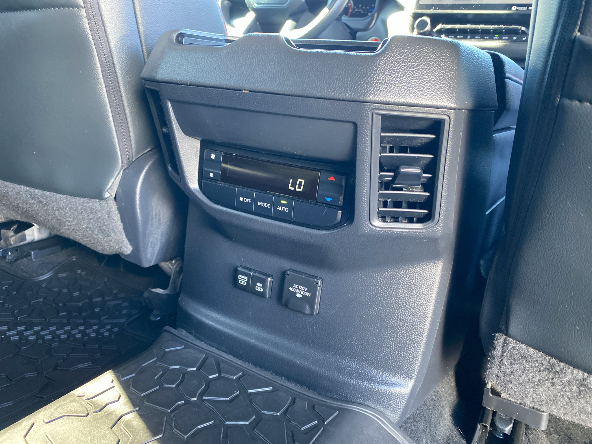 Used 2024 Toyota Sequoia TRD Pro AWD/4WD image 16