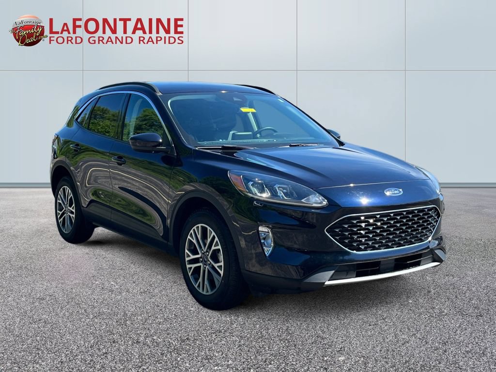 Certified 2021 Ford Escape SEL w/ Class II Trailer Tow Package AWD/4WD image 3