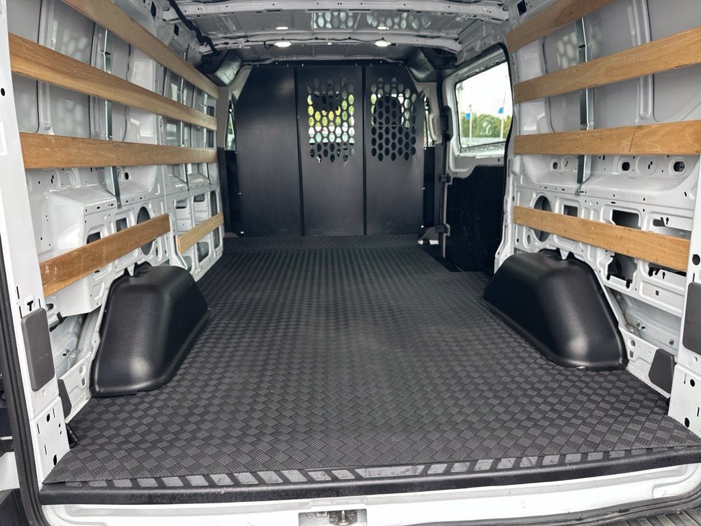 Certified 2025 Ford Transit 250 Low Roof w/ Exterior Upgrade Package RWD image 9