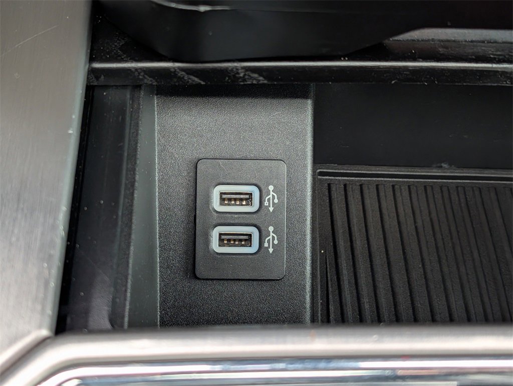 Certified 2019 Ford F350 Platinum w/ Platinum Ultimate Package image 28