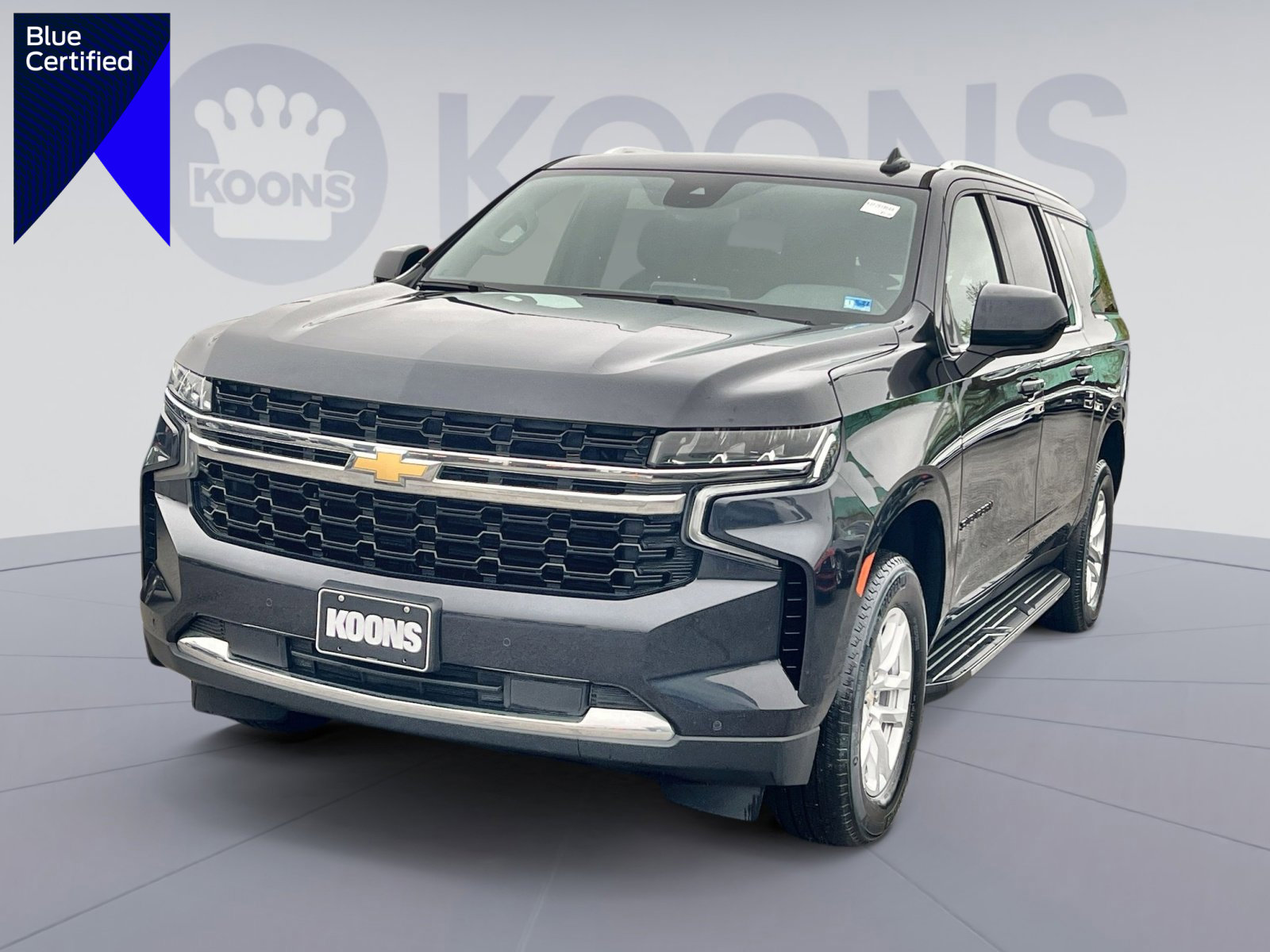 Used 2023 Chevrolet Suburban LS image 1