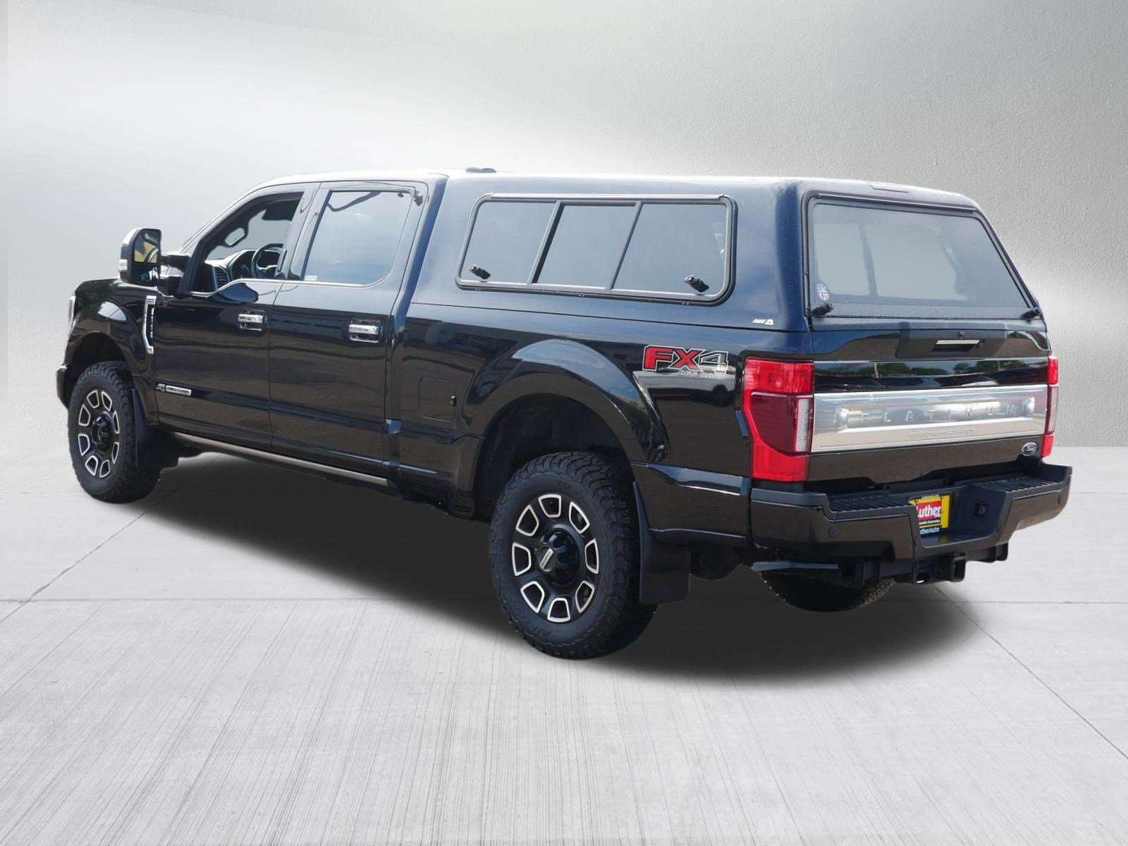 Certified 2021 Ford F350 Platinum w/ FX4 Off-Road Package AWD/4WD image 5