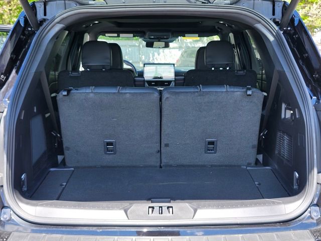 Certified 2025 Ford Explorer ST AWD/4WD image 35