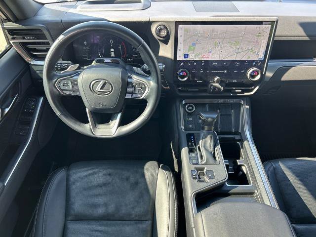 Used 2024 Lexus GX 550 w/ Accessory Package (2T) AWD/4WD image 27