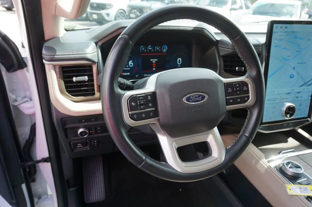 Certified 2022 Ford Expedition Limited RWD image 16
