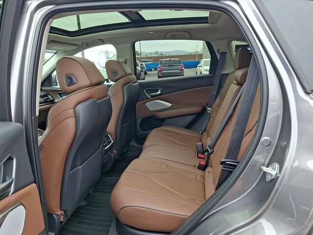 Used 2023 Acura RDX AWD w/ Advance Package image 10