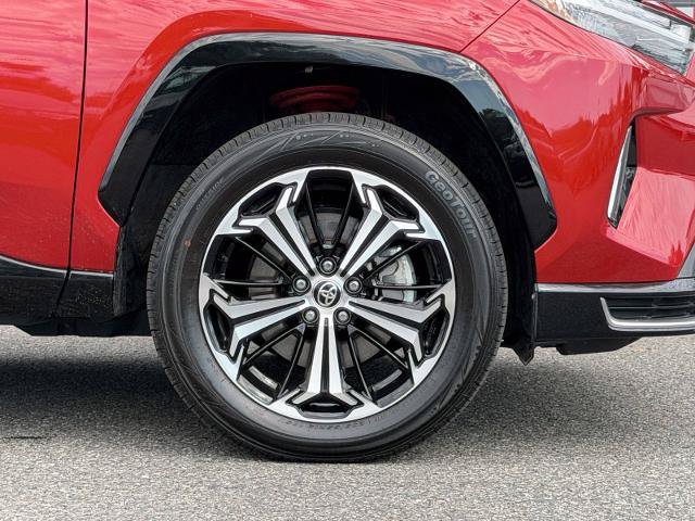 Used 2025 Toyota RAV4 XSE w/ Weather Package AWD/4WD image 28