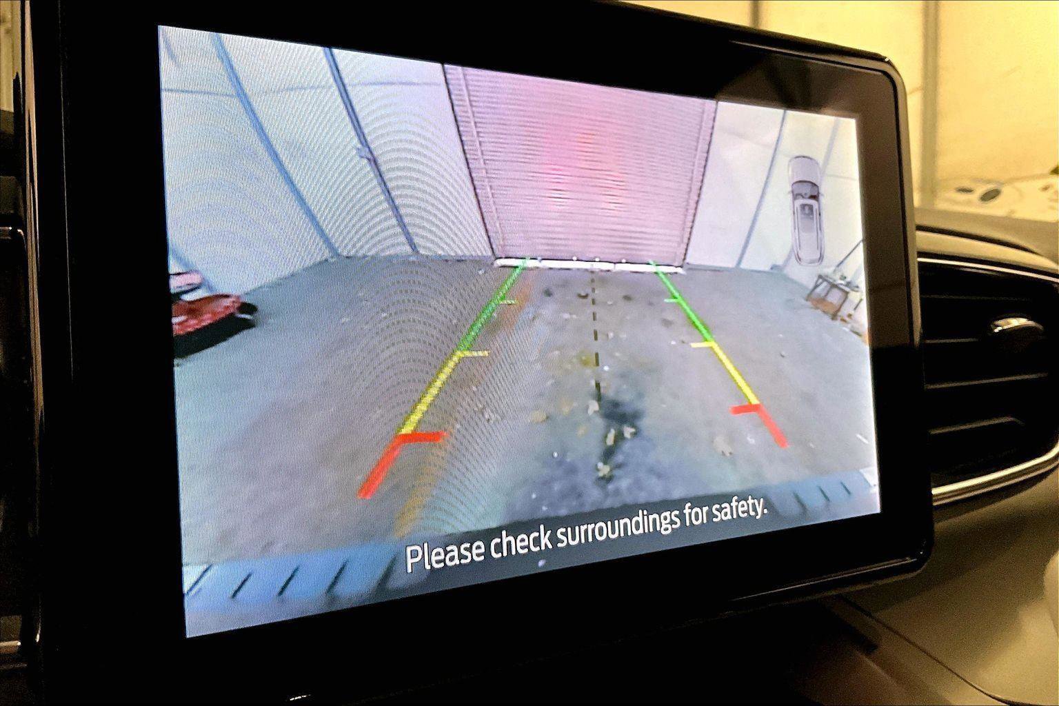 Certified 2022 Ford Explorer XLT w/ Equipment Group 202A image 20