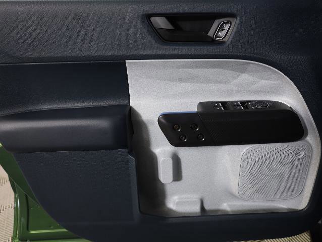 Certified 2025 Ford Maverick XLT w/ Equipment Group 301A AWD/4WD image 24