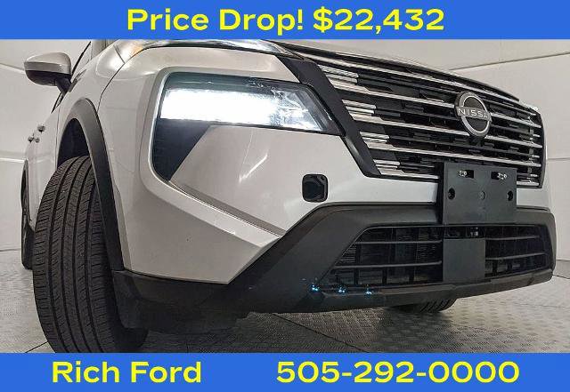 Used 2024 Nissan Rogue SV image 22