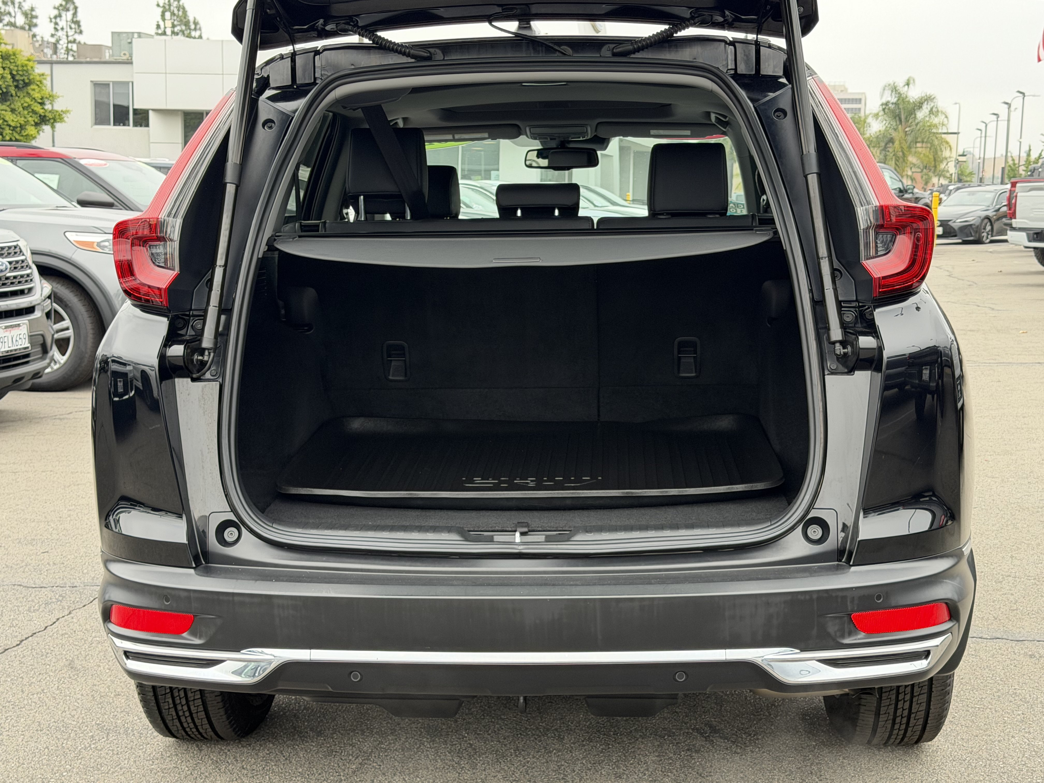 Used 2021 Honda CR-V Touring image 11