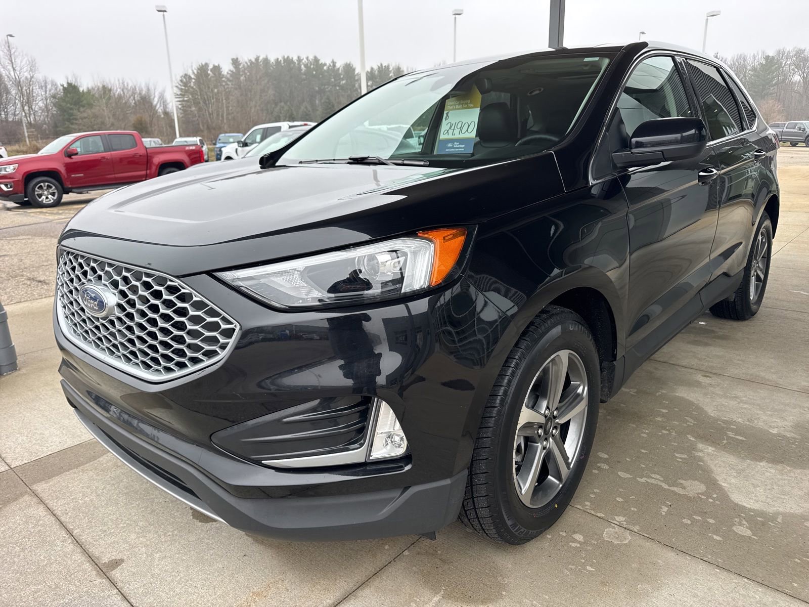 Certified 2023 Ford Edge SEL w/ Convenience Package AWD/4WD image 3