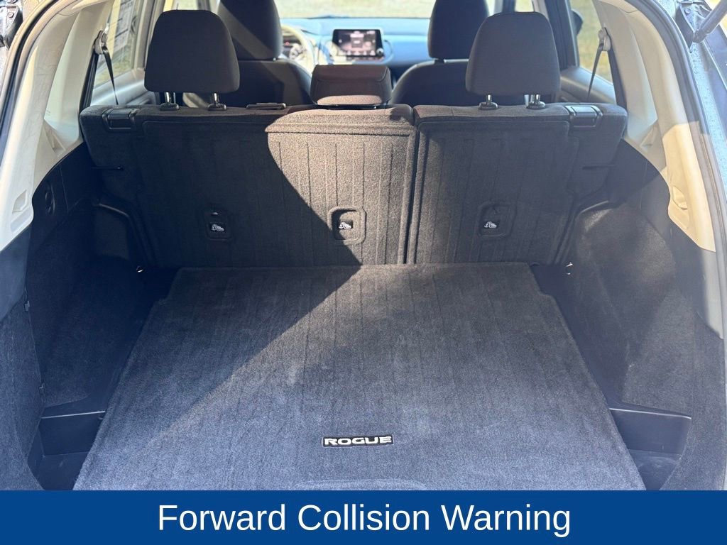 Used 2021 Nissan Rogue SV image 8