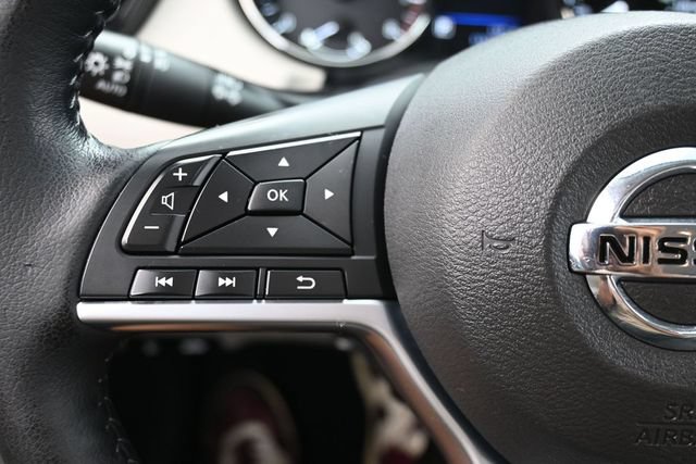 Used 2020 Nissan Rogue Sport SV w/ Technology Package FWD image 15