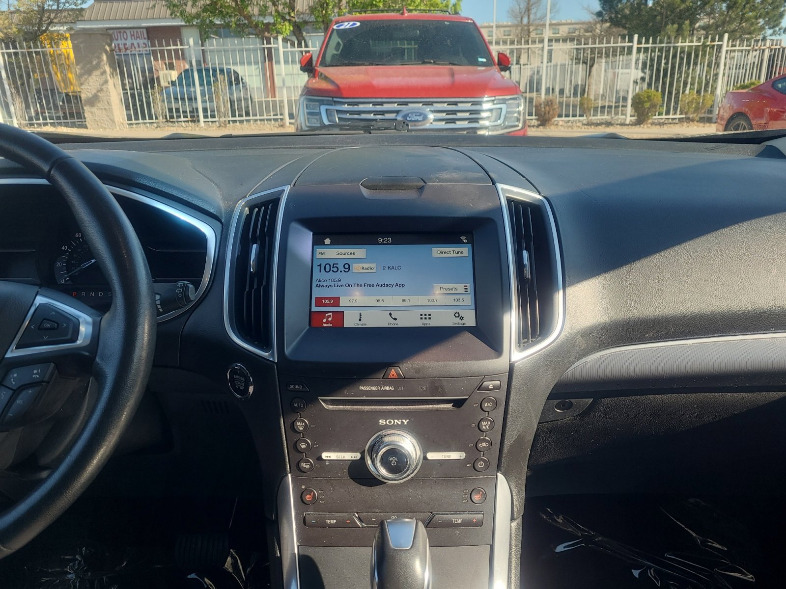 Certified 2017 Ford Edge Titanium AWD/4WD image 12