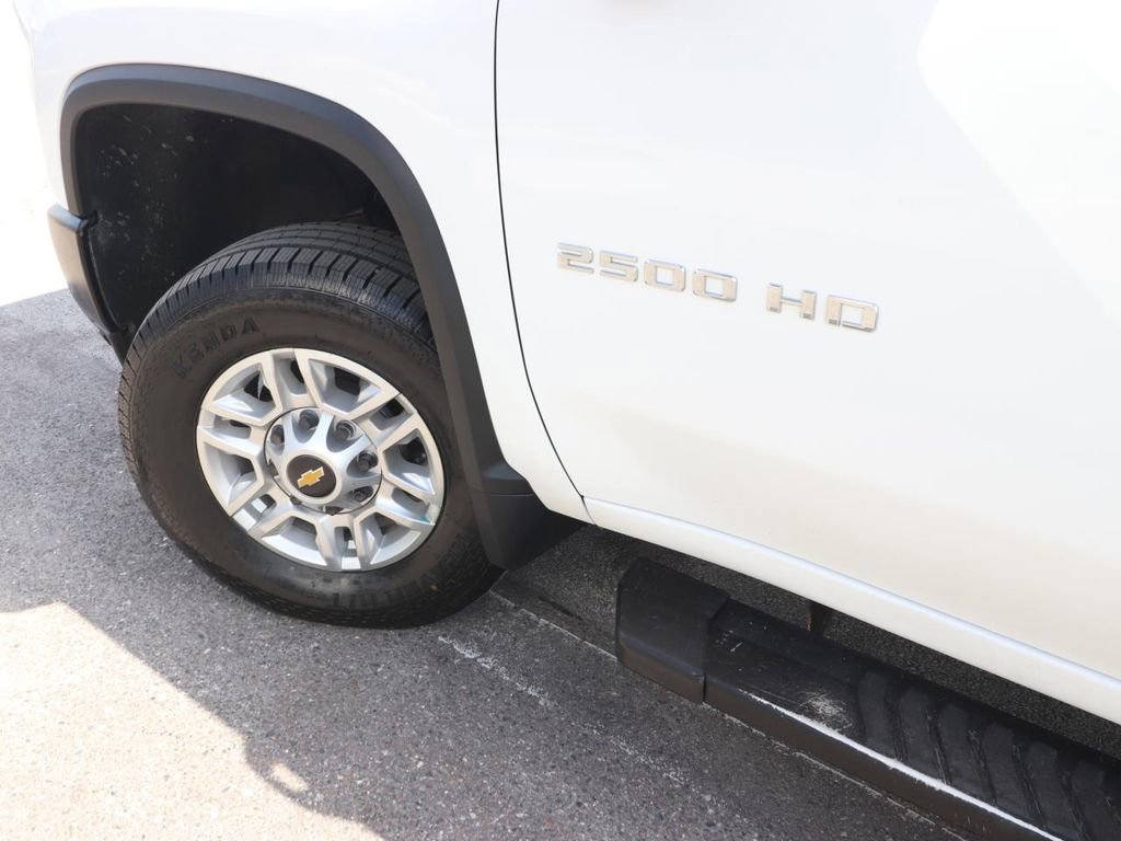 Used 2022 Chevrolet Silverado 2500 W/T w/ WT Fleet Convenience Package image 9