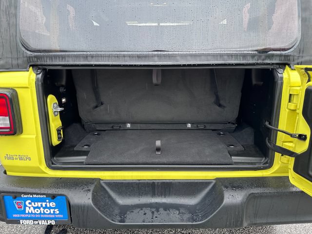 Used 2023 Jeep Wrangler Sport AWD/4WD image 7