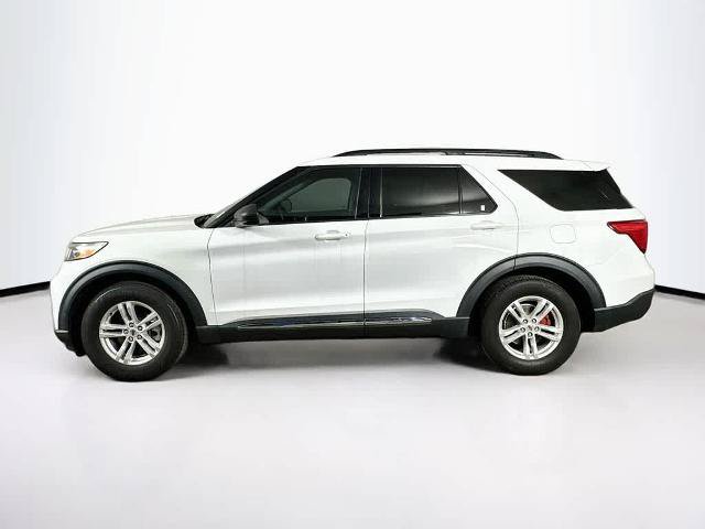 Certified 2023 Ford Explorer XLT w/ Equipment Group 202A RWD image 3