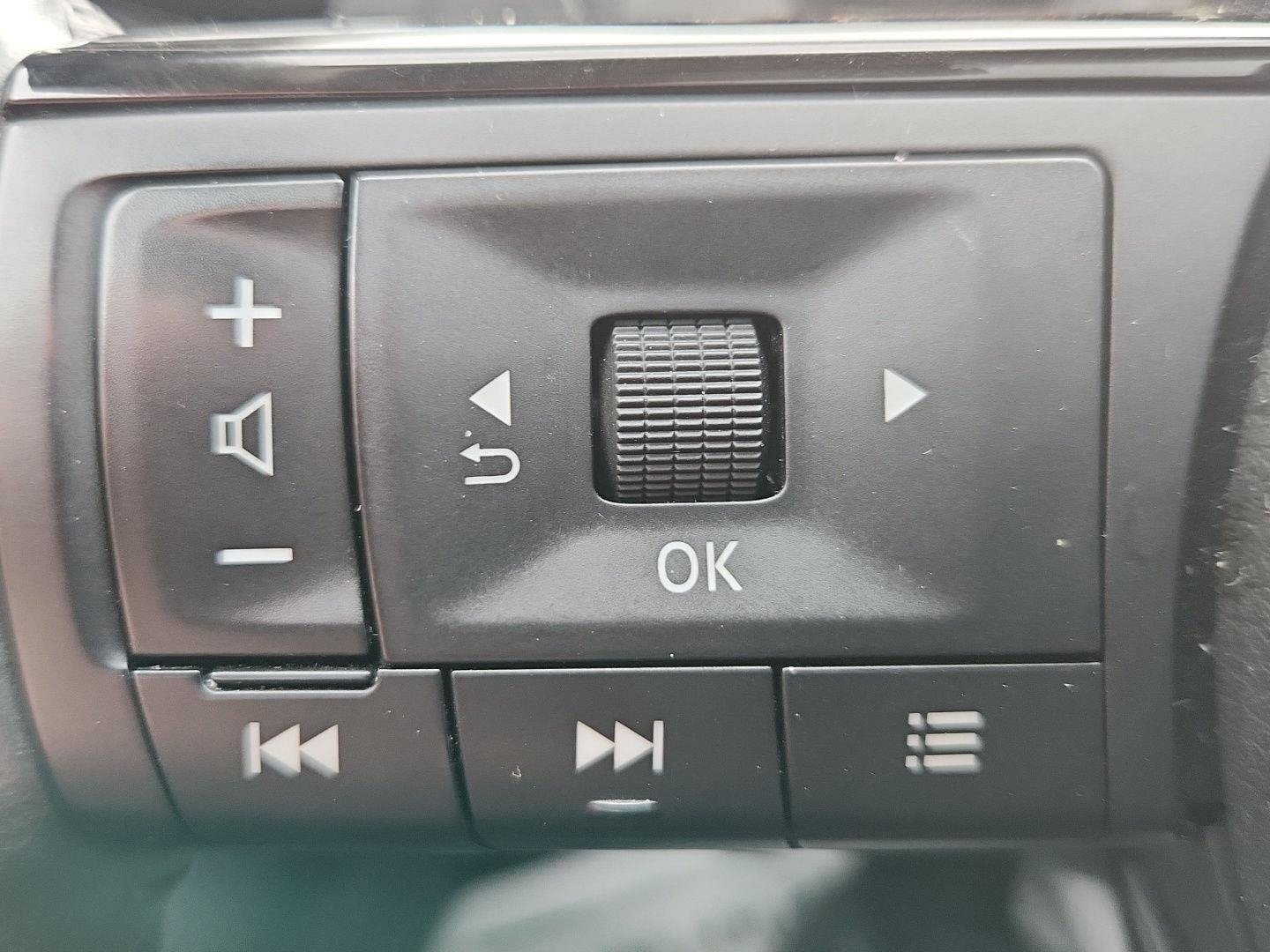 Used 2021 Nissan Rogue Platinum AWD/4WD image 20