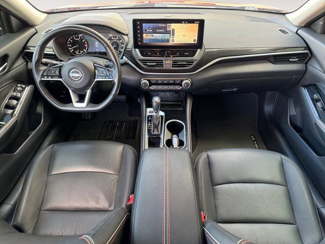 Used 2024 Nissan Altima 2.5 SR w/ SR Premium Package image 10
