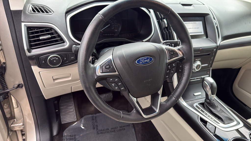 Certified 2017 Ford Edge Titanium w/ Technology Package AWD/4WD image 15