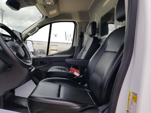 Certified 2026 Ford Transit 250 Low Roof RWD image 18