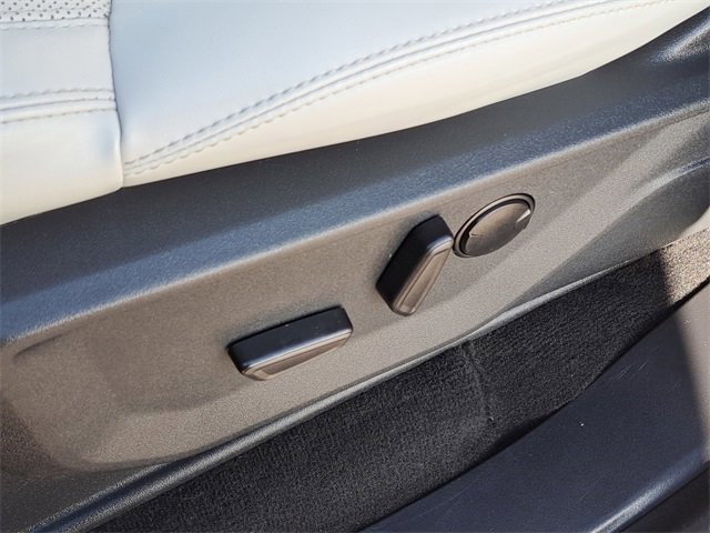 Certified 2025 Ford Expedition Platinum w/ Driver's Package image 24