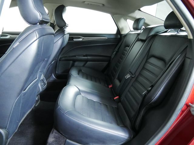 Certified 2017 Ford Fusion SE w/ Equipment Group 202A AWD/4WD image 18