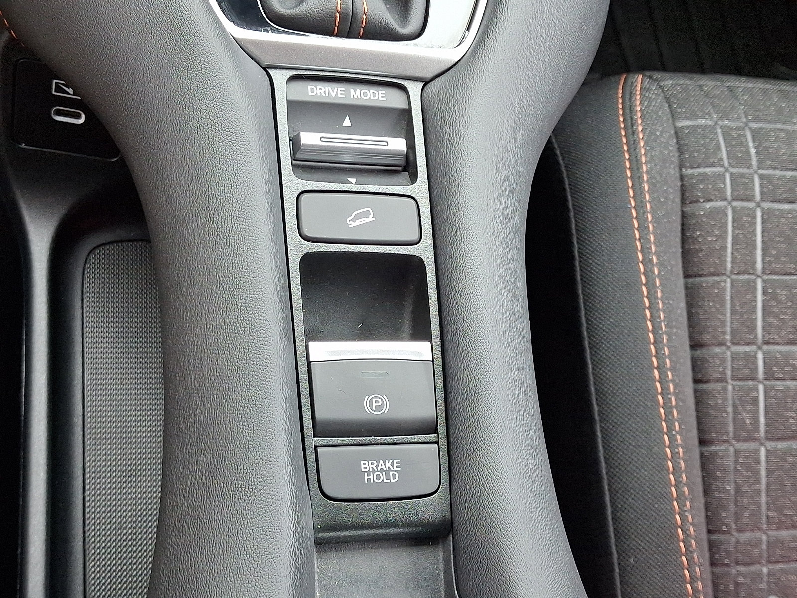 Used 2024 Honda HR-V Sport image 26