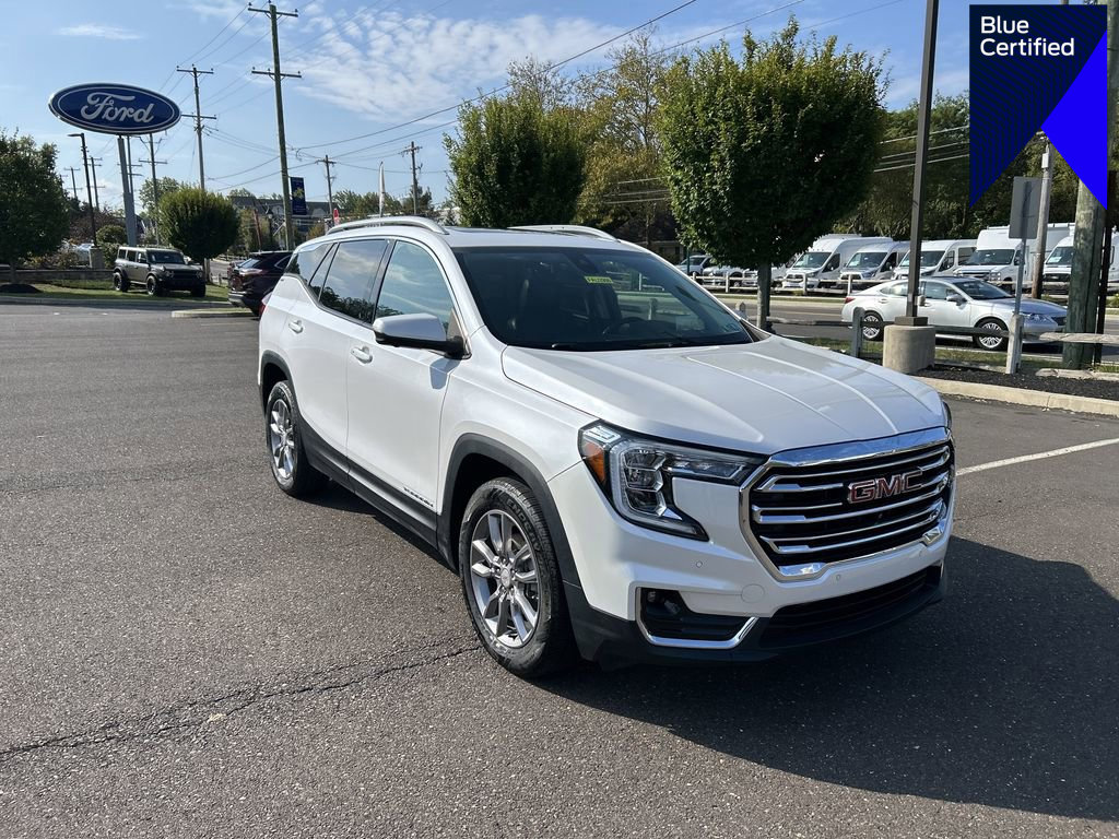 Used 2022 GMC Terrain SLT w/ Infotainment Package II