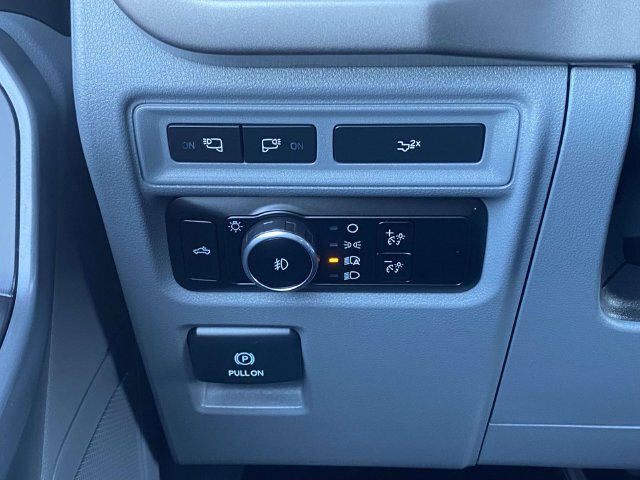 Certified 2024 Ford F150 XLT w/ Equipment Group 302A MID AWD/4WD image 19