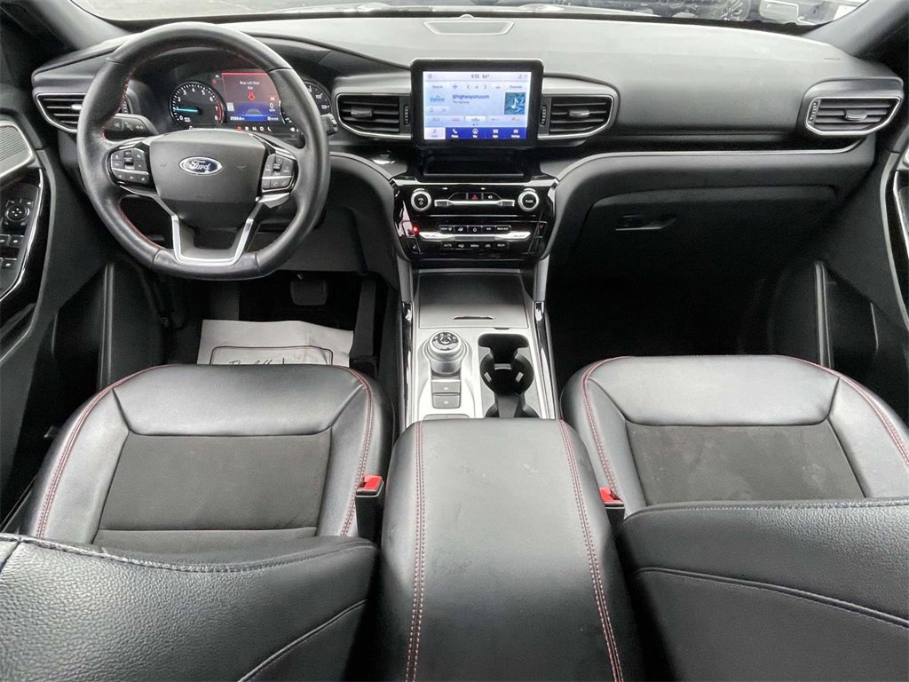 Certified 2023 Ford Explorer ST-Line w/ Class IV Trailer Tow Package image 11