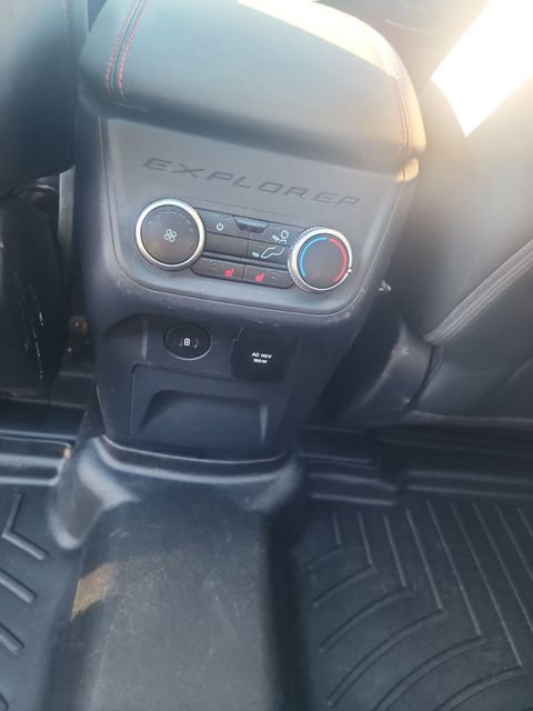 Certified 2025 Ford Explorer ST image 63